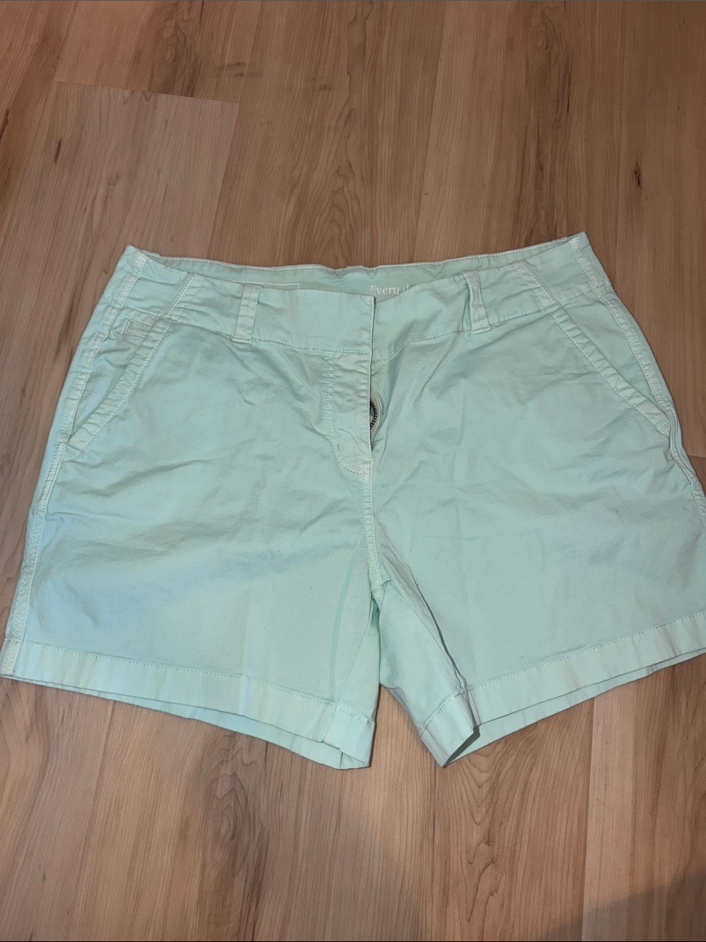 Vineyard Vines Women’s Shorts